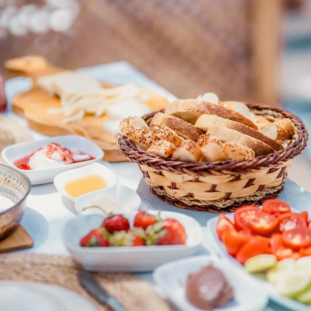 Bugras Serenity Alacati Cesme Hotel